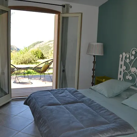 Le Clos Ficarella * Cauro